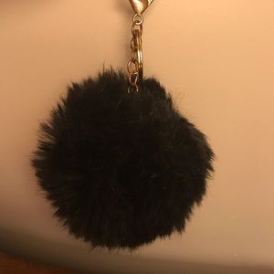Pom pom keychain